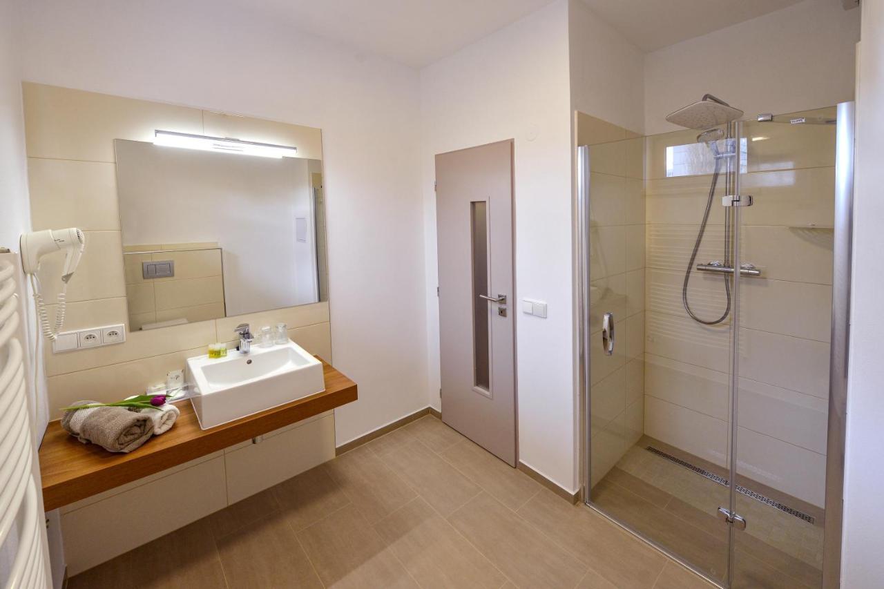 Hotel U Kaplicky 피세크 외부 사진